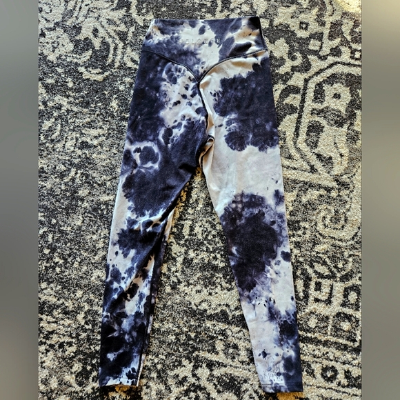 Balance Athletica Leggings - Picture 2 of 3